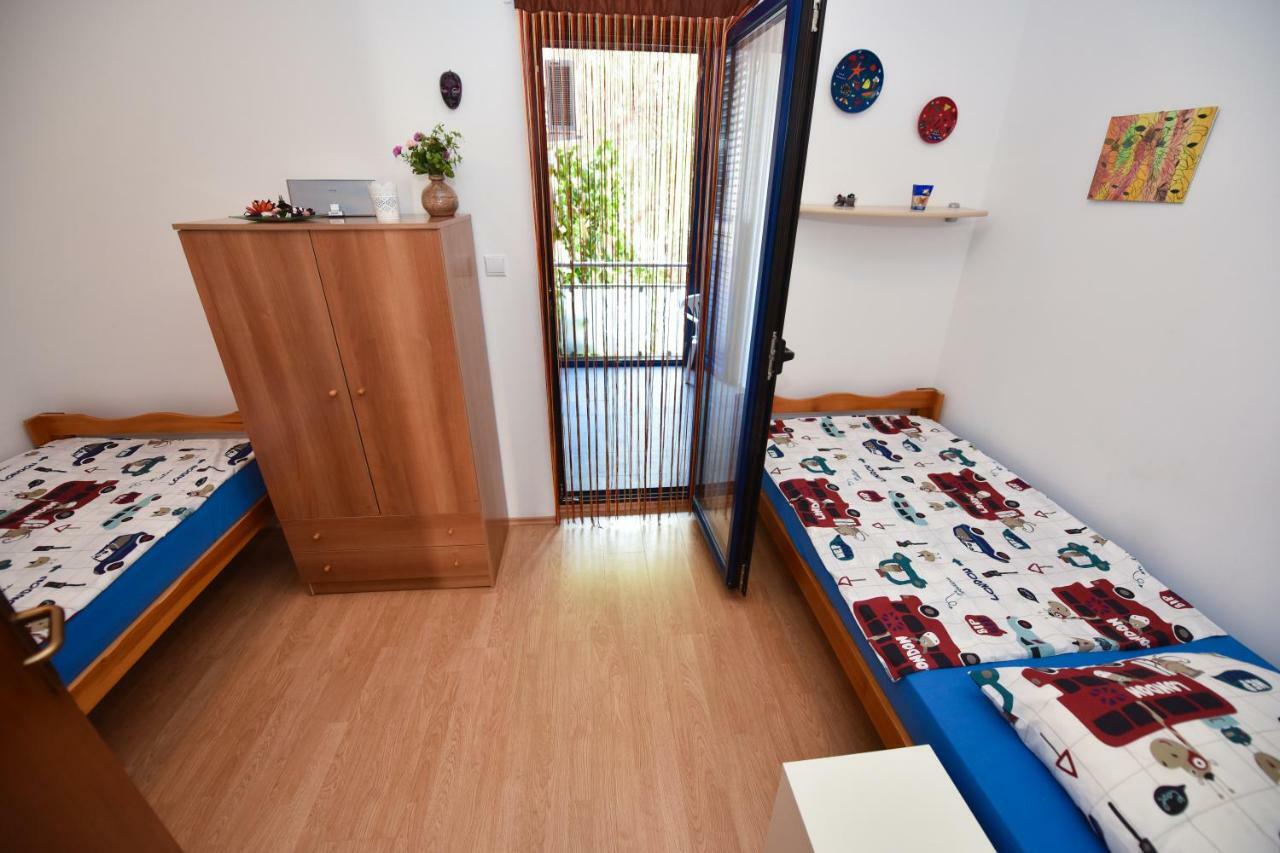Apartments Enya Novalja Kültér fotó
